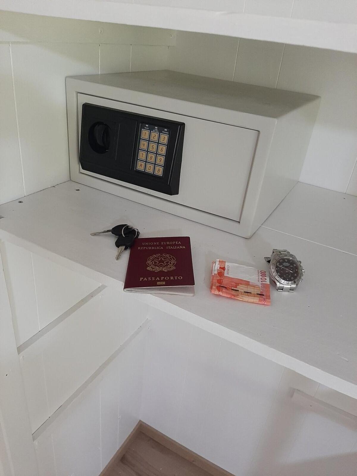 Moana Breeze Rangiroa - Rental Car Included - Air Conditioning - Wi-Fi Tiputa Room photo