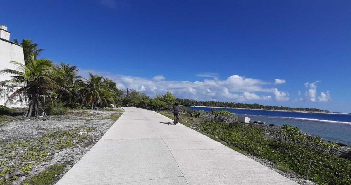 Moana Breeze Rangiroa - Rental Car Included - Air Conditioning - Wi-Fi Tiputa Room photo