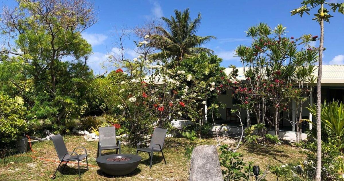 Moana Breeze Rangiroa - Rental Car Included - Air Conditioning - Wi-Fi Tiputa Room photo