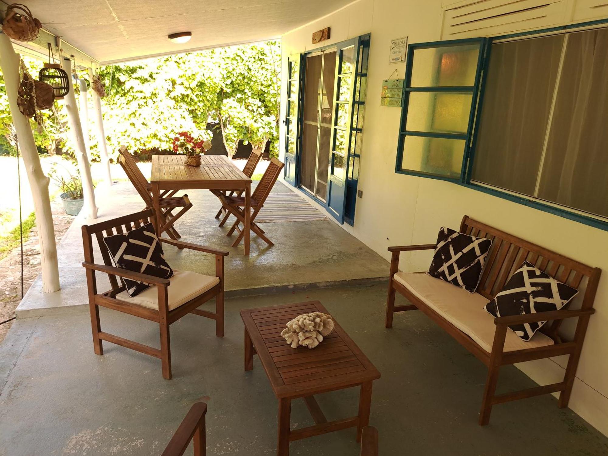 Moana Breeze Rangiroa - Rental Car Included - Air Conditioning - Wi-Fi Tiputa Exterior photo
